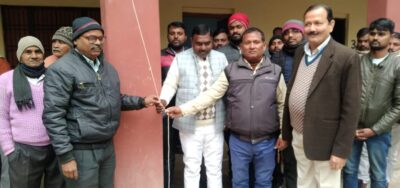 जौनपुर:अशोक इंटर कालेज के नए प्रबंधक तेजबहादुर मौर्य द्वारा कालेज में हुआ झंडा रोहण