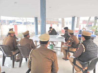 पीलीभीत: पुलिस अधीक्षक महोदय द्वारा थाना गजरौला पर किया गया अर्दली रूम