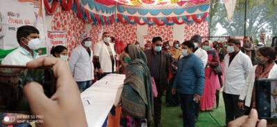 कासगंज: सिढ़पुरा प्राथमिक स्वास्थ्य केन्द्र पर हुआ कोविड 19 का टीकाकरण