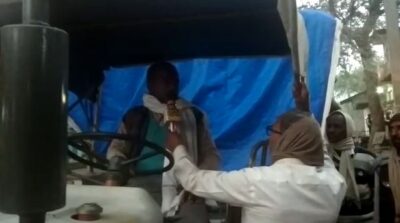 कोरांव/प्रयागराज : कोरांव धान क्रय केन्द्र भौंसरा जागीर दसवार में  क्रय केन्द्र प्रभारी की ताना शाही नहीं तौला जा रहा धांन