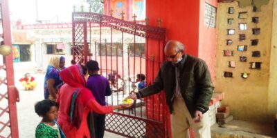 बरेली-सर्वधर्म सेवा समिति के तत्वावधान में वसन्त पंचमी के अवसर पर किया गया पीली खिचड़ी का आयोजन