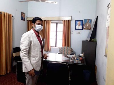 पीलीभीत : जिलाधिकारी द्वारा क्षेत्रीय आयुर्वेदिक यूनानी अधिकारी कार्यालय का किया गया औचक निरीक्षण।