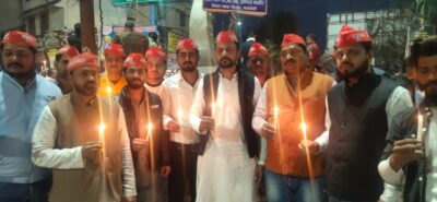 बाराबंकी: पुलवामा में शहीद हुए भारत के वीर सपूतों को किया गया याद