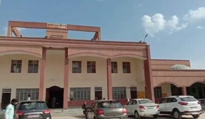 मैनपुरी: युवा बौद्ध सम्राट अशोक सेवा समिति के पदाधिकारियों ने एसडीएम किसनी को सौंपा ज्ञापन
