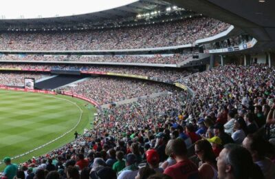 IND vs ENG ODI :दर्शकों की एंट्री पर बैन ,महाराष्ट्र में कोरोना के बढ़ते मामलों की वजह से लिया गया फैसला