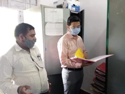 पीलीभीत: कार्यालय में अव्यवस्थित सामग्री व पत्रावलियों को करें सुव्यवस्थित-जिलाधिकारी।