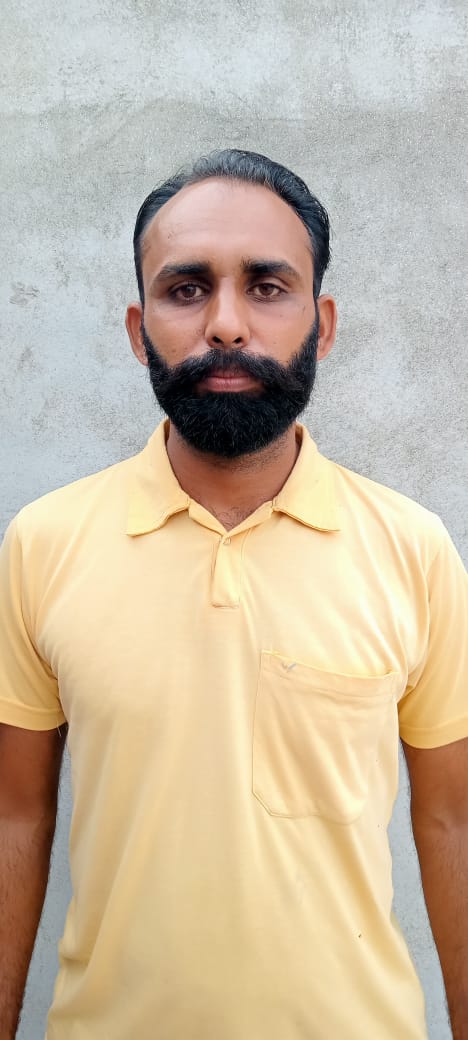 पीलीभीत: सबका साथ सबका विकास के नारे गुरजीत सिंह की प्रधानी।
