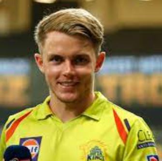 जब बड़े भाई टॉम को IPL में गेंदबाजी की तो हंसी नहीं रोक पा रहा था :सैम करन
