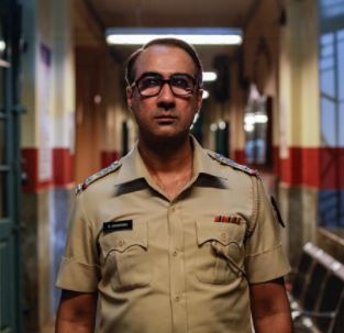 वेब सीरीज़ 'सनफ्लॉवर' का टीज़र रिलीज़ हो गया, जनाब ने पूछा सब-  इंस्पेक्टर क्या होता है
