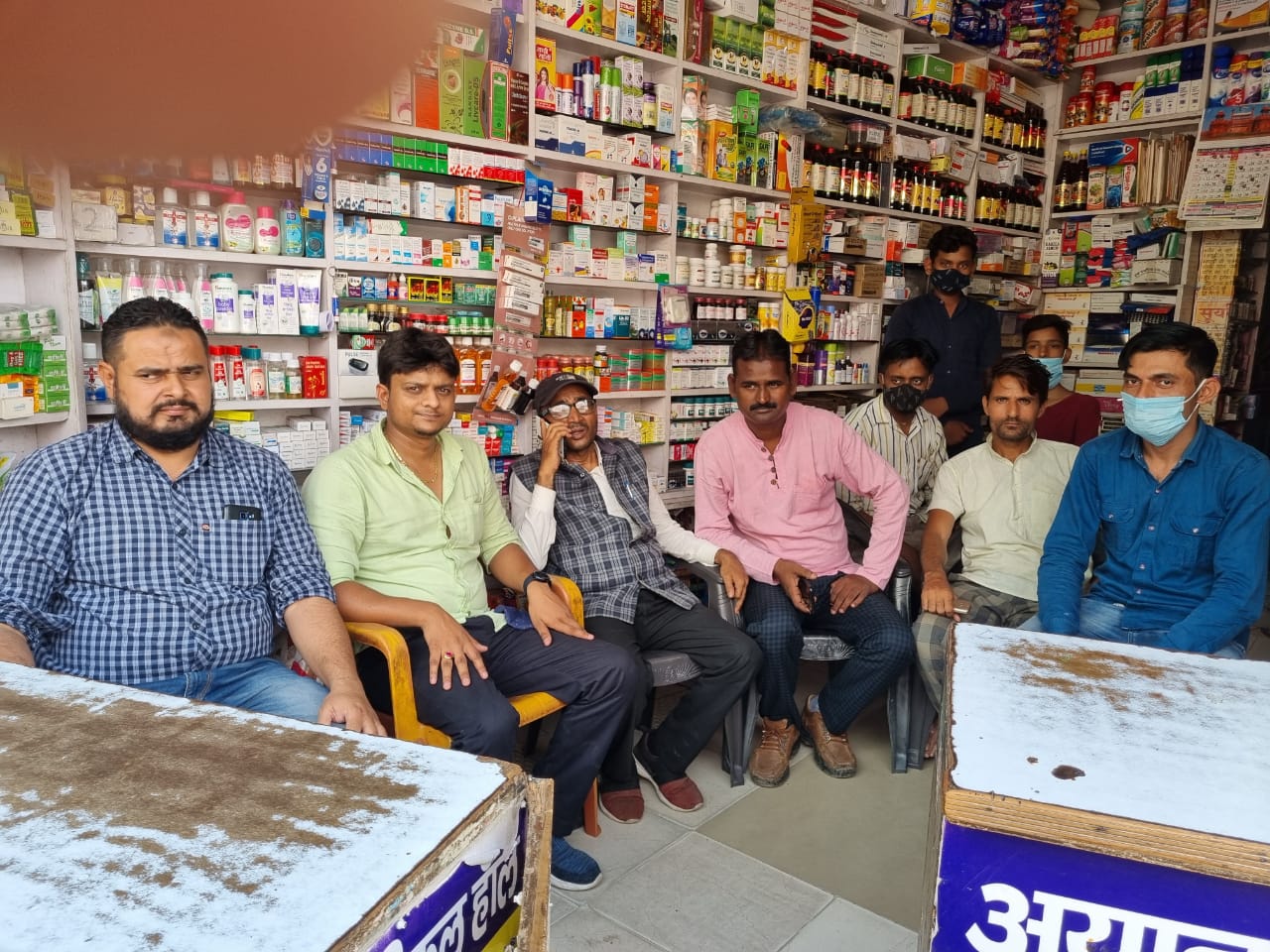 पीलीभीत : जनसंपर्क में जुटे भावी प्रत्याशी ध्रुव चौधरी