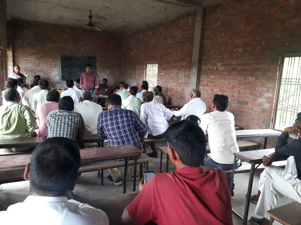 जौनपुर/बदलापुर: एस एस पब्लिक स्कूल में सामाजिक ,राजनीतिक चर्चा परिचर्चा को लेकर मौर्य समाज की बैठक हुई सम्पन्न