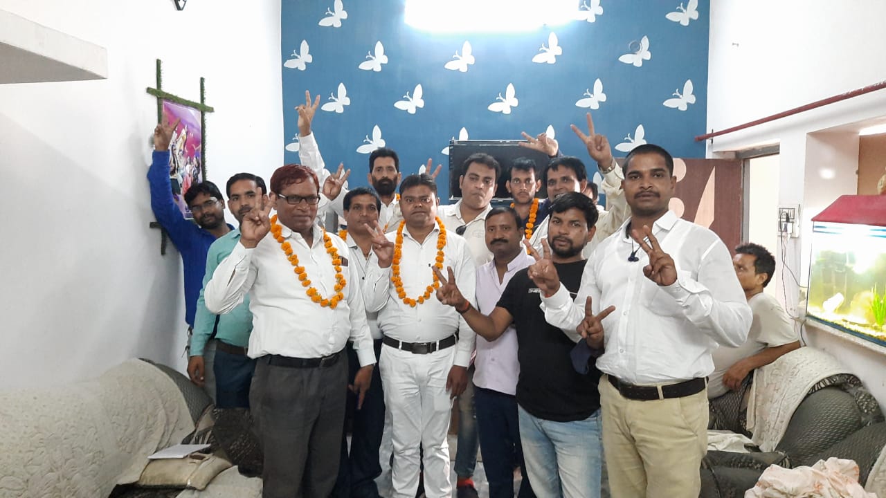 फर्रुखाबाद : अखिल भारतीय पत्रकार वेलफेयर एसोसिएशन के जिला अध्यक्ष के द्वारा जिला कार्यकारिणी घोषित हुई