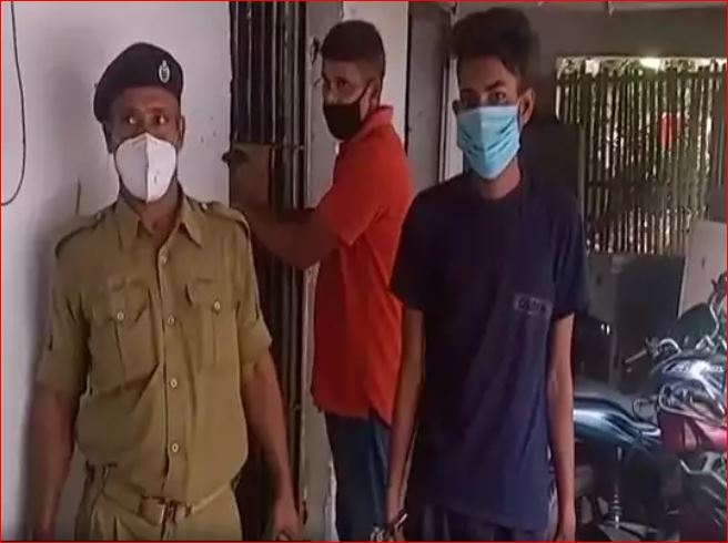 IAS की तैयारी करने वाले छात्र ने किये कारनामें