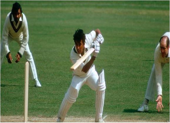 Sunil Gavaskar Birthday: गावस्कर ने पहली ही सीरीज में बना डाला था वर्ल्ड रिकॉर्ड, आज तक नहीं तोड़ पाया कोई बल्लेबाज