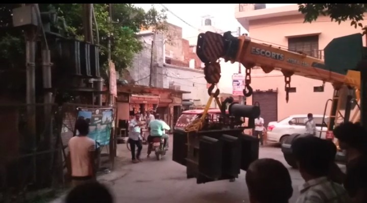 बरेली-विद्युत कर्मचारियों द्वारा अनिश्चितकालीन कार्य बहिष्कार की घोषणा