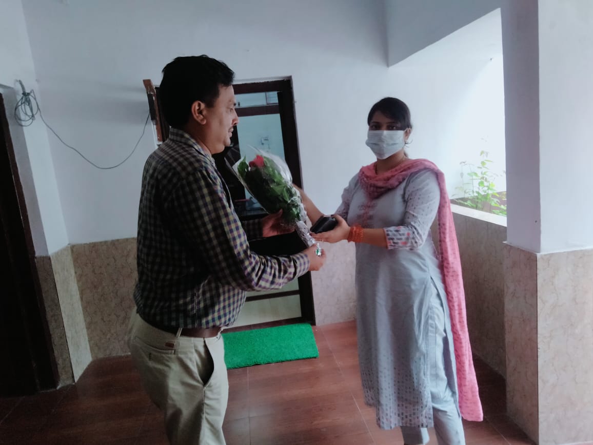 रायबरेली: ब्लाक कार्यालय व सीएचसी का नवागंतुक मुख्य विकास अधिकारी द्वारा निरीक्षण किया गया