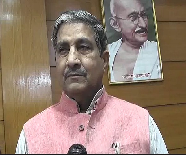 फर्रुखाबाद :सहकारिता मंत्री , जिले के प्रभारी मुकुट बिहारी वर्मा ब्लाकों में करेंगे समीक्षा बैठक