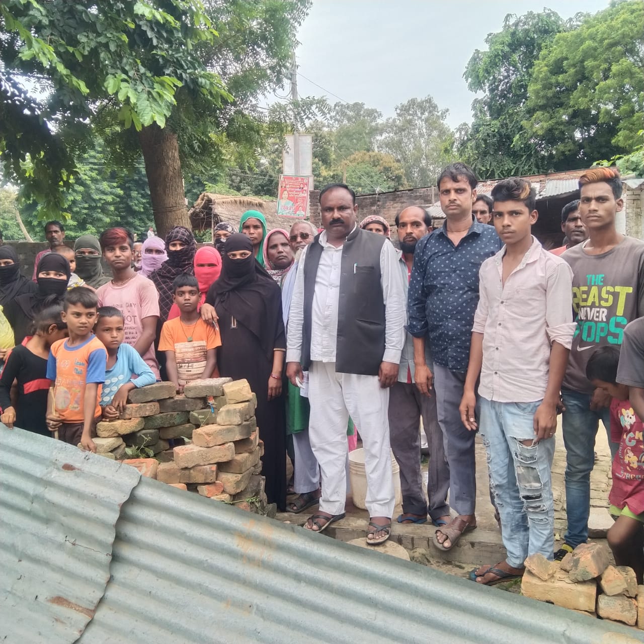 बहराइच: मिहिपुरवा तहसील मोतीपुर के वन कर्मियों के कदम से जनता हुई परेशान