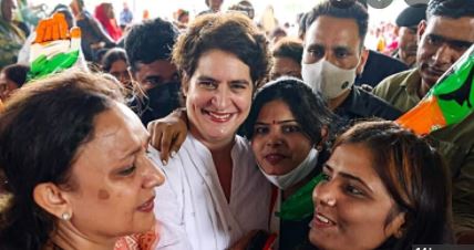 प्रियंका गांधी वाड्रा का फोकस कांग्रेस को आगे रखने पर यूपी में चुनावी एजेंडा सेट करने में है
