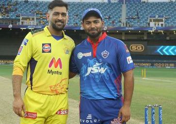 हार के बावजूद धोनी ने अपने गेंदबाजों को सराहा,  टॉप से उतरी CSK...