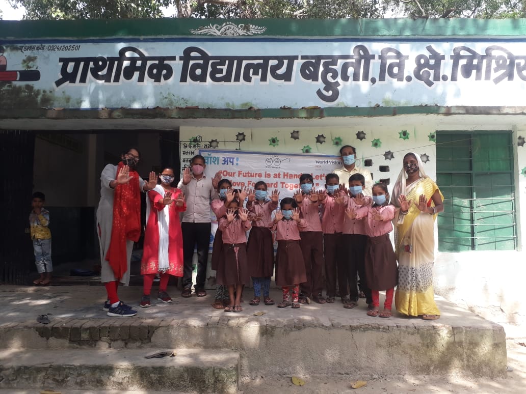 सीतापुर:वर्ल्ड विजन इंडिया ने मनाया विश्व हाथ धुलाई  पखवाड़ा