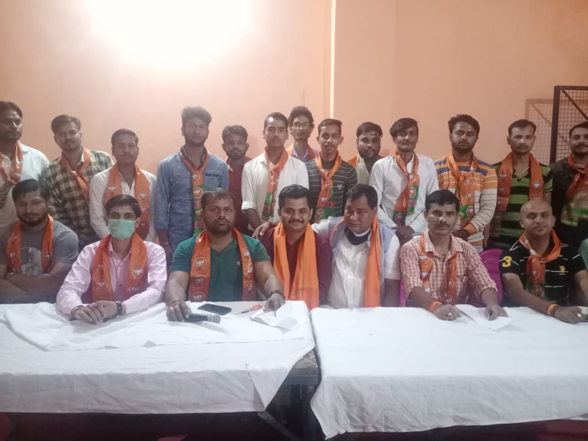 हरदोई: सण्डीला नगर के पार्वती देवी विद्या मंदिर में मोर्चा परिचय बैठक की गई