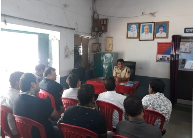 रायपुर:-नए थाना प्रभारी ने ली राइस मिल मालिकों की बैठक, दिए सख्त निर्देश