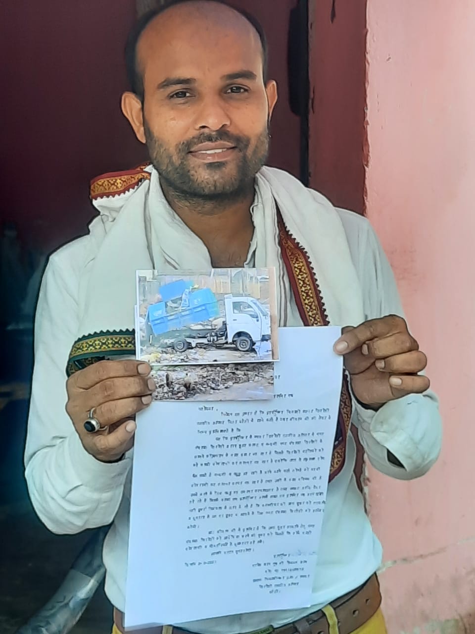 बरेली/आँवला - सिरौली नगर वासियो ने कूड़ा डाले जाने को लेकर, उपजिलाधिकारी आँवला को सौंपा ज्ञापन।