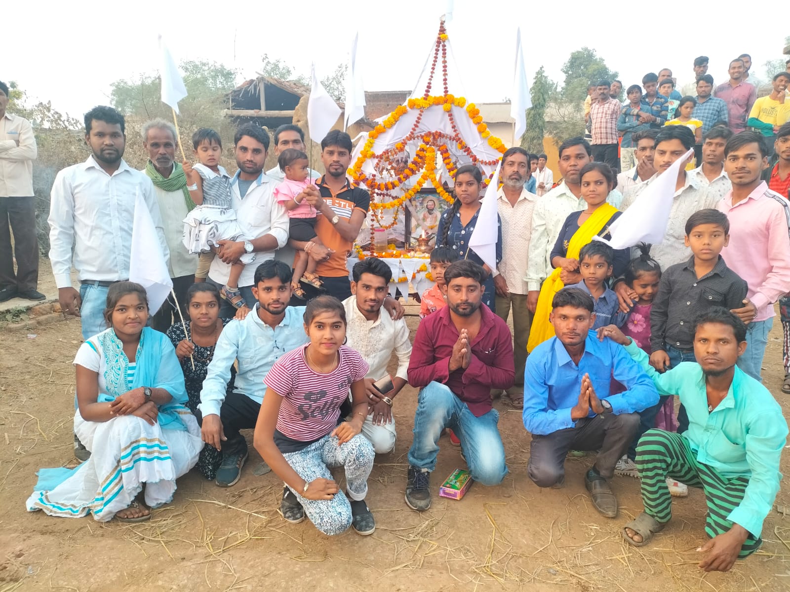 रायपुर:-जैतखाम की पूजा - अर्चना कर निकाली शोभायात्रा लोगो को मनखे - मनखे एक समान का दिया संदेश