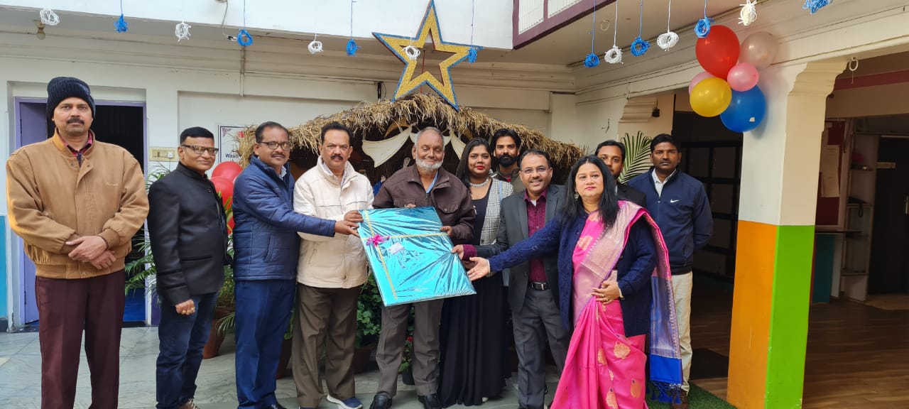 बरेली - स्कूल संचालकों का शोषण बर्दाश्त नहीं उनके हितार्थ सूली पर चढ़ने को तैयार- जगदीश।