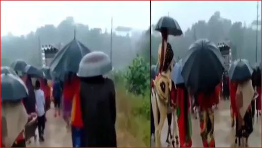 उत्तर प्रदेश में बाढ़ और बारिश का डबल अटैक, आज इन जिलों में बरस सकते हैं बादल