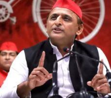 एमएलसी चुनाव में पार्टी का विरोध करने का आरोप, पूर्व एमएलसी समेत चार नेता सपा से निष्कासित,