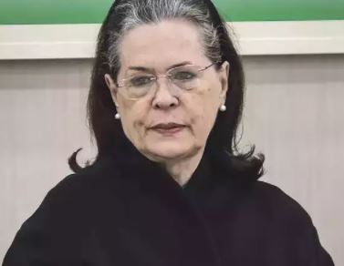 सोनिया गांधी ने यूपी-पंजाब समेत पांच राज्यों के पार्टी अध्यक्षों से मांगा इस्तीफा