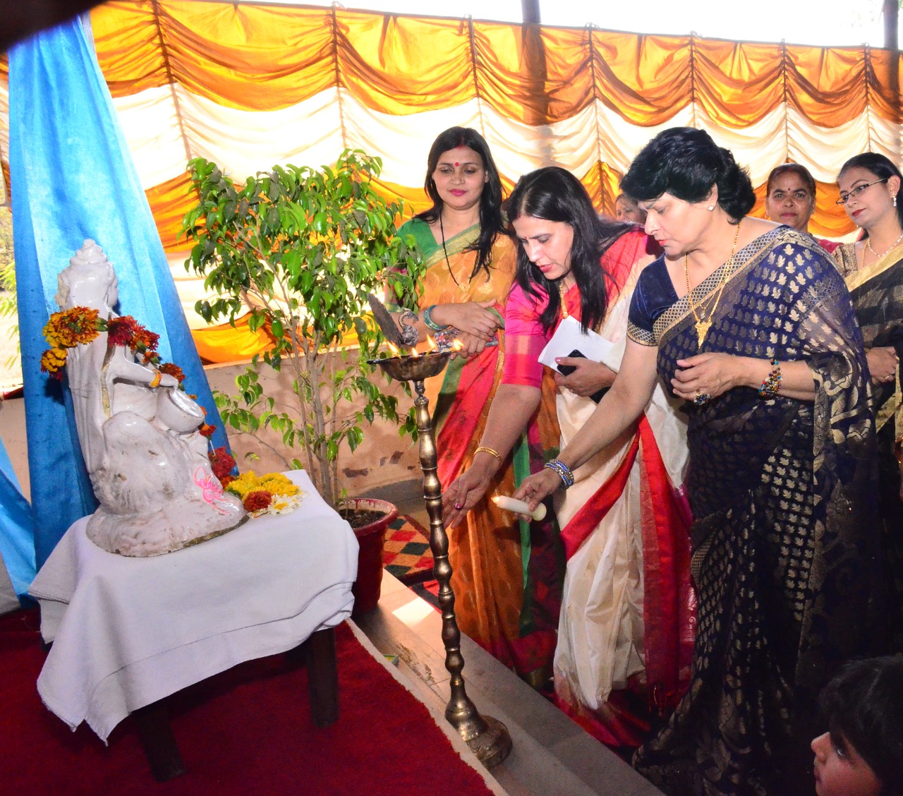 शिवपुरी: दूरसंचार वाहिनी,  भातिसी पुलिस ने धूमधाम से मनाया अंतरराष्ट्रीय महिला दिवस