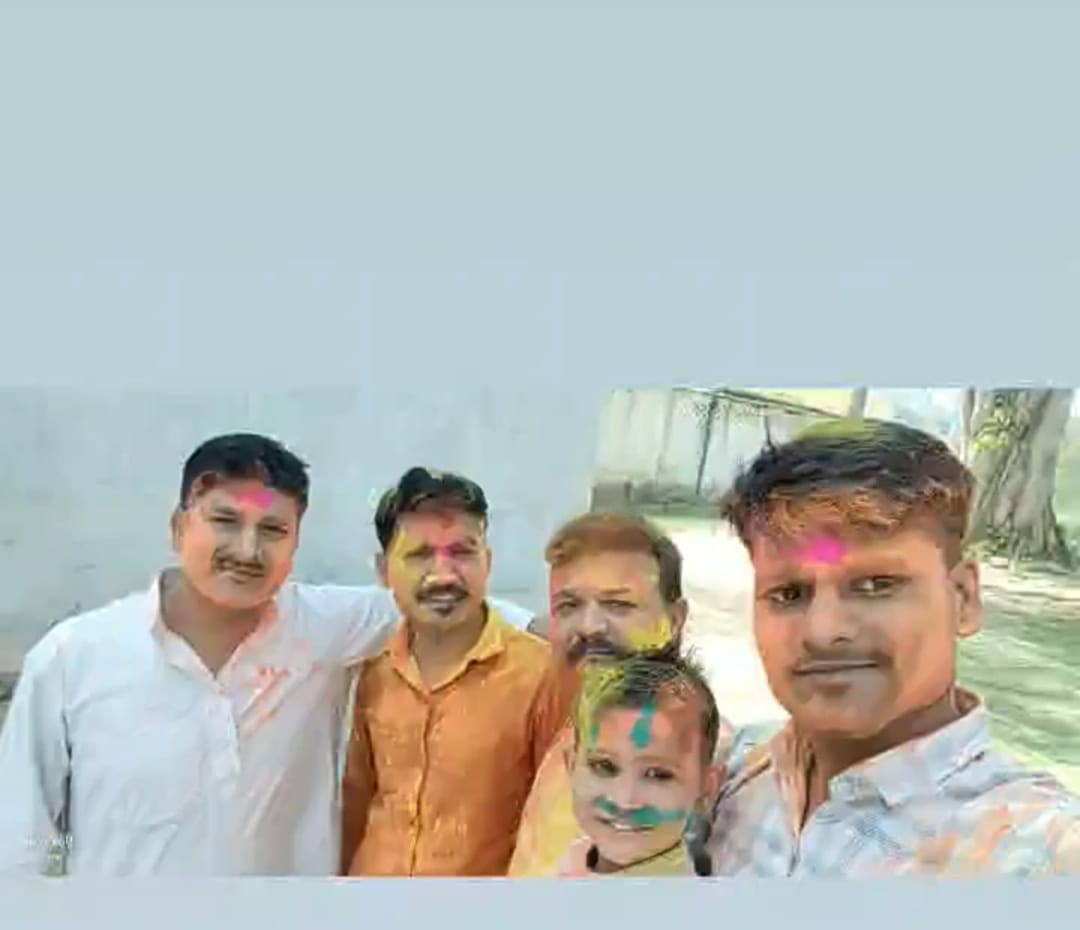 रायबरेली:खूब उड़ा रंग गुलाल 3 दिन बाद  मनाई गई होली