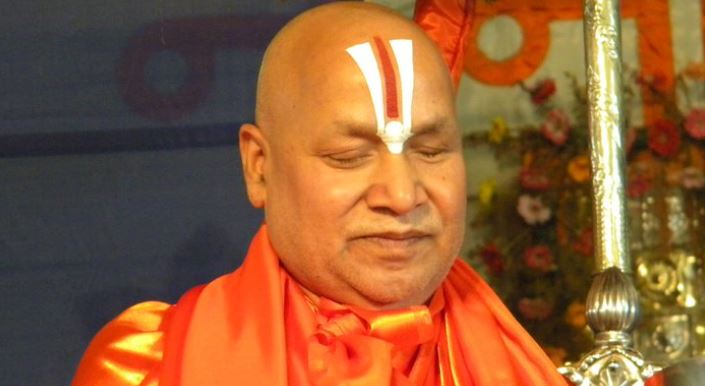 मिर्जापुर में रामभद्राचार्य के उत्तराधिकारी पर कुकर्म का केस:मालिश करने के बहाने से दरिंदगी की