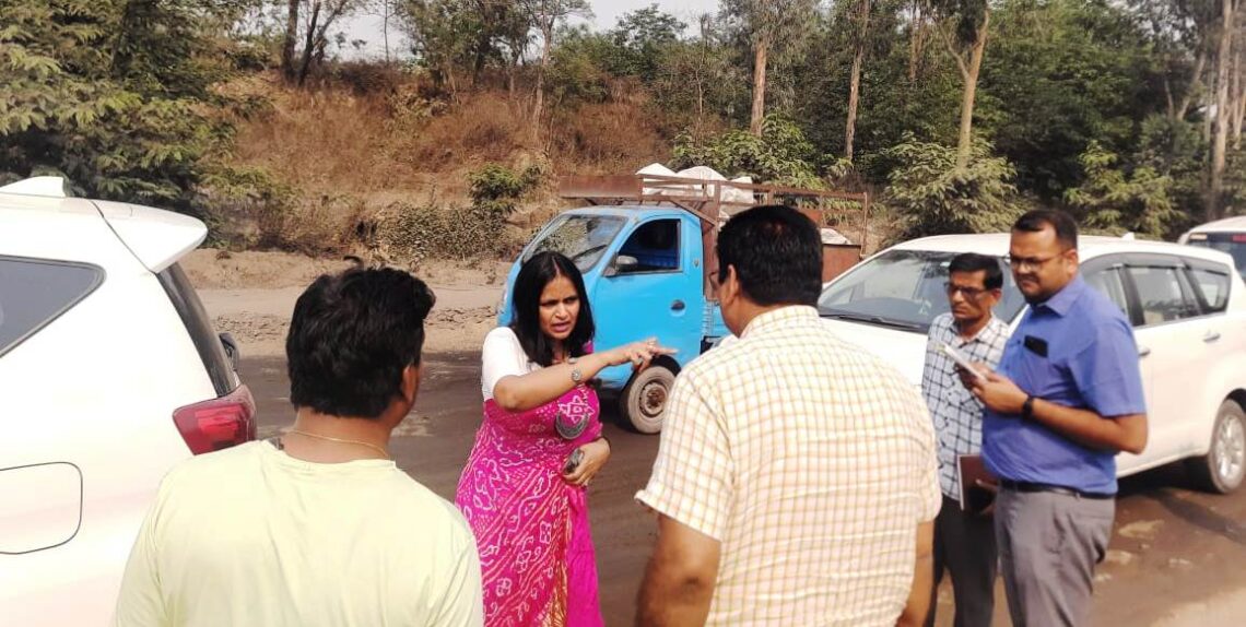 कोरबा :कलेक्टर रानू साहू ने दर्री- गोपालपुर और इमली छापर- सर्वमंगला निरीक्षण किया