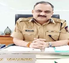 उद्धव ठाकरे जाते जाते बना गए विवेक फानसलकर को मुंबई का पुलिस कमिश्नर