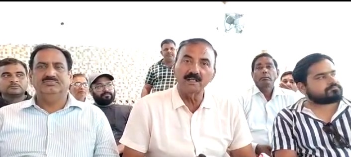 बरेली :भारतीय श्रमिक कामगार संघ ने आयोजित किया रक्तदान शिविर