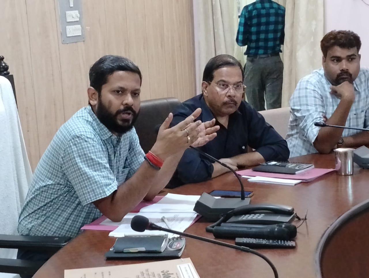 पीलीभीत : उद्योग/व्यापारी बन्धु की समस्याओं का त्वरित किया जाये निस्तारण।