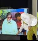 पैर छूने का कॉम्पटीशन अमिताभ बच्चन और सुनील ग्रोवर में छिड़ा, देखकर आप हो जायेंगें लोटपोट