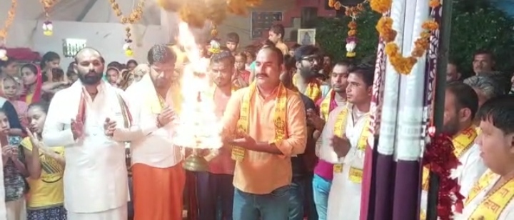 फर्रुखाबाद : ग्वालटोली फतेहगढ़ में धूम धाम से मनाया गया गणेश उत्सव ।
