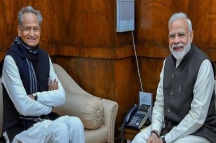 अशोक गहलोत नेPM को पत्र लिखकर क्या मांगा, पढ़िए ख़ास खबर
