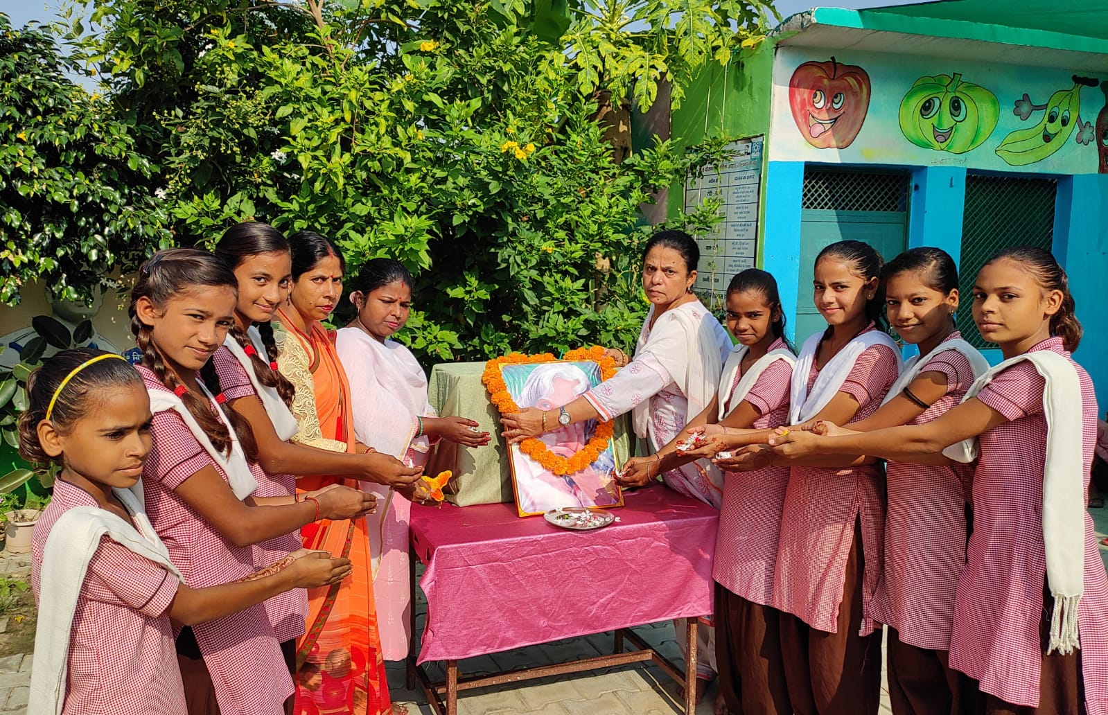 मैनपुरी : कंपोजिट विद्यालय नाहिली में बच्चों ने कलाम साहब को याद किया