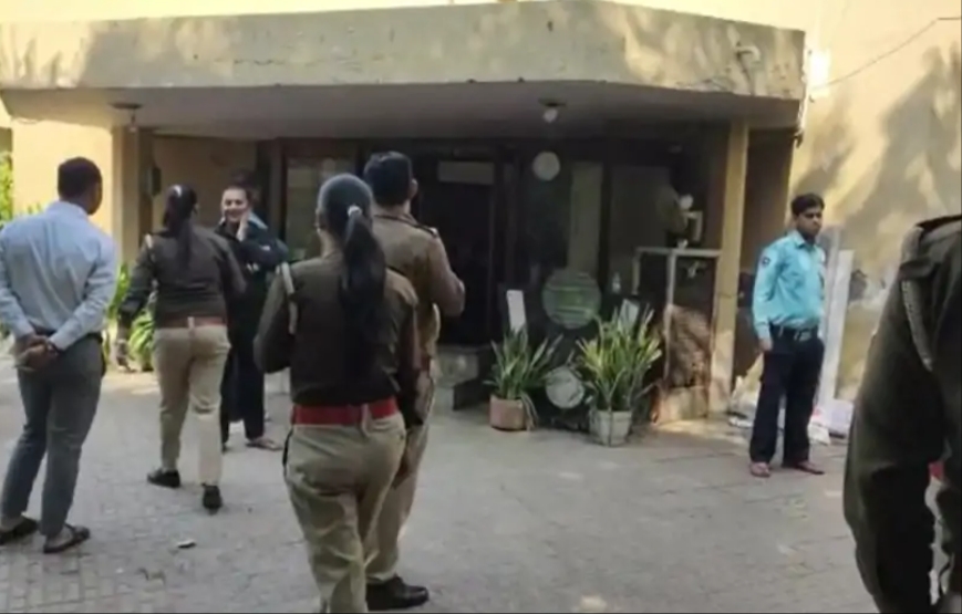 गौतमबुद्ध नगर: नोएडा में केयाल डिजाइन कंपनी पर आयकर विभाग की बड़ी कार्रवाई, मारी रेड