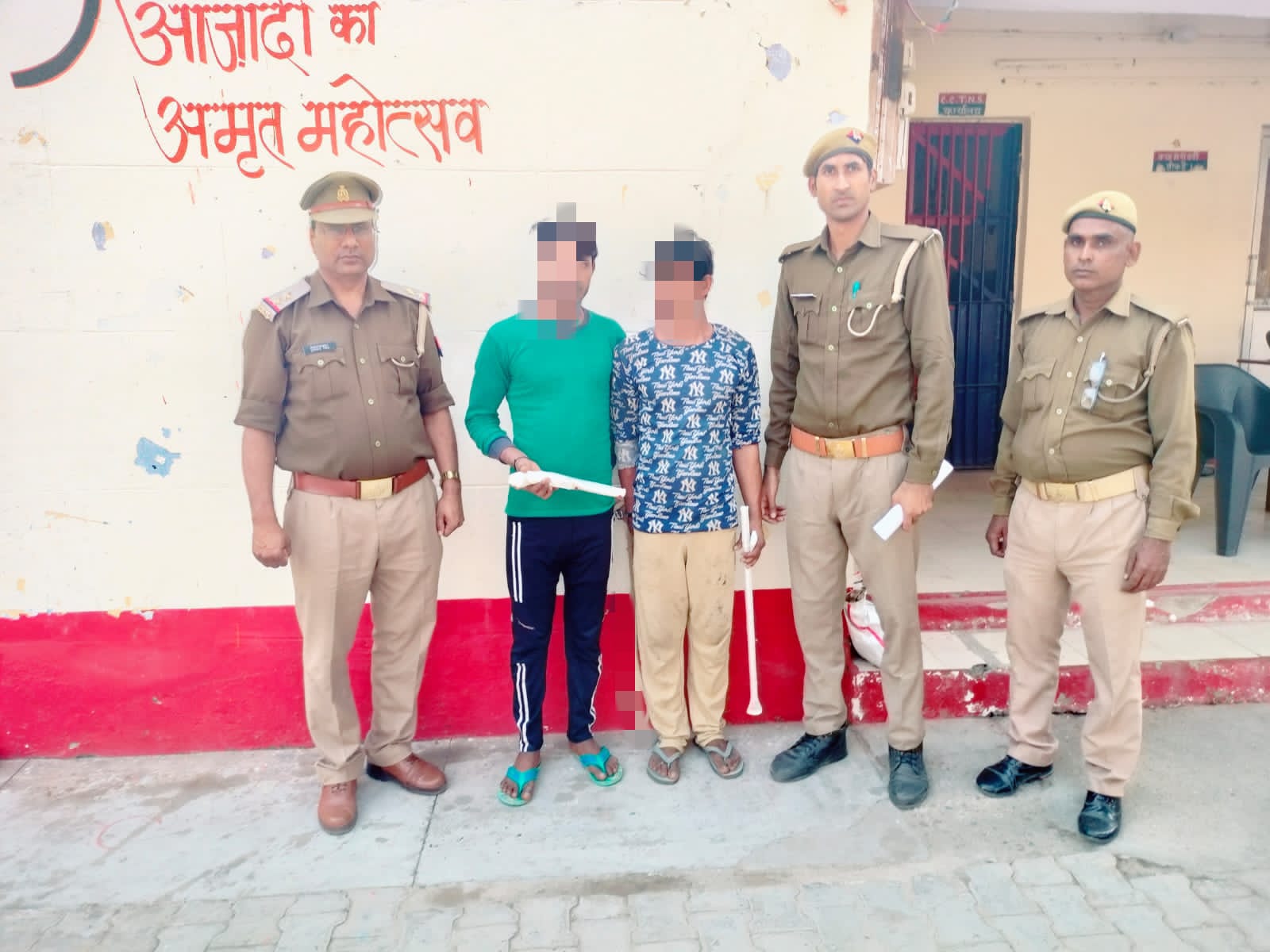 पीलीभीत: अवैध शस्त्र की बरामदगी हेतु अपराधियो के विरुद् चलाये जा रहे अभियान अभियान के अन्तर्गत अपराधी पकड़े गए