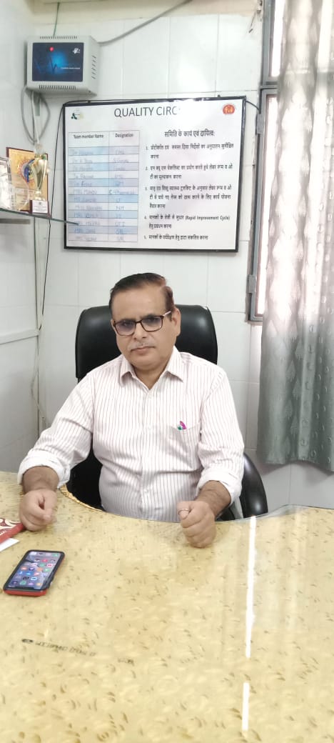 फर्रुखाबाद:नवजात और छोटे बच्चों को रखें खास ध्यान लग सकती है सर्दी बच्चों के सही समय पर टीका लगवाएं -डॉ शिवाशीष