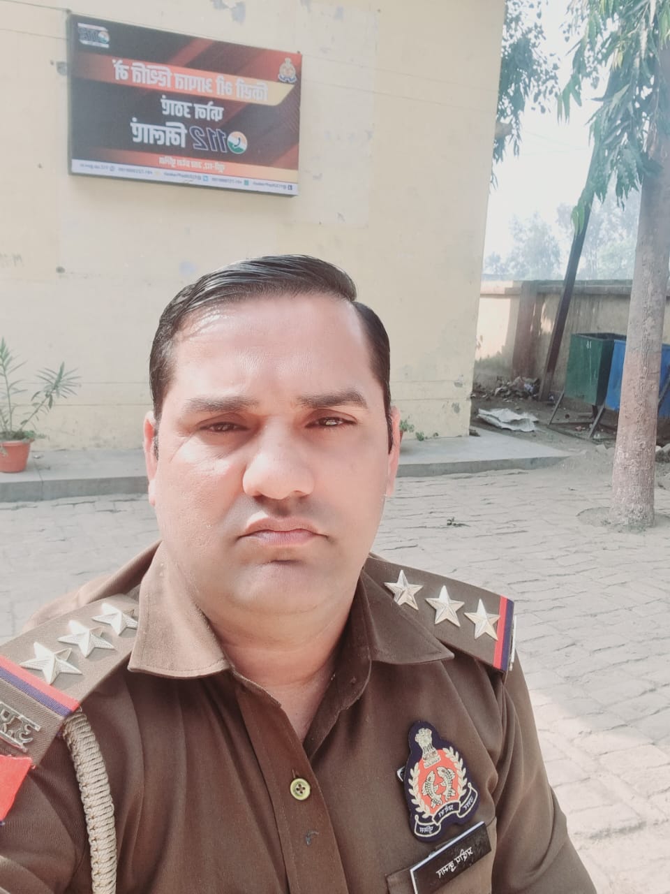 बरेली - नवनियुक्त थाना प्रभारी निरीक्षक विथरी चैनपुर के प्रदीप कुमार ने संभाला कार्यभार।