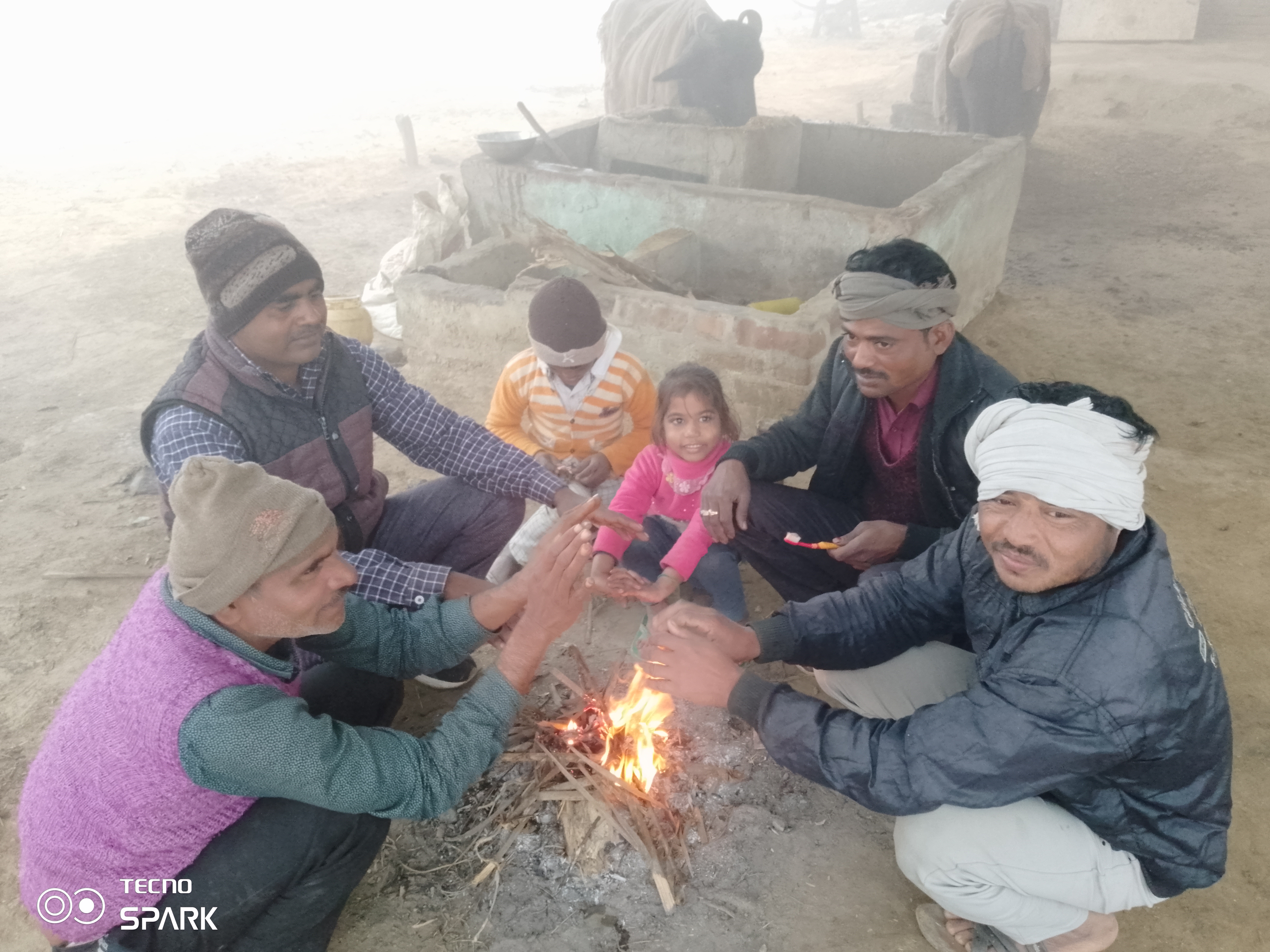 कोहरे में अदृश्य हुआ मैंनपुरी