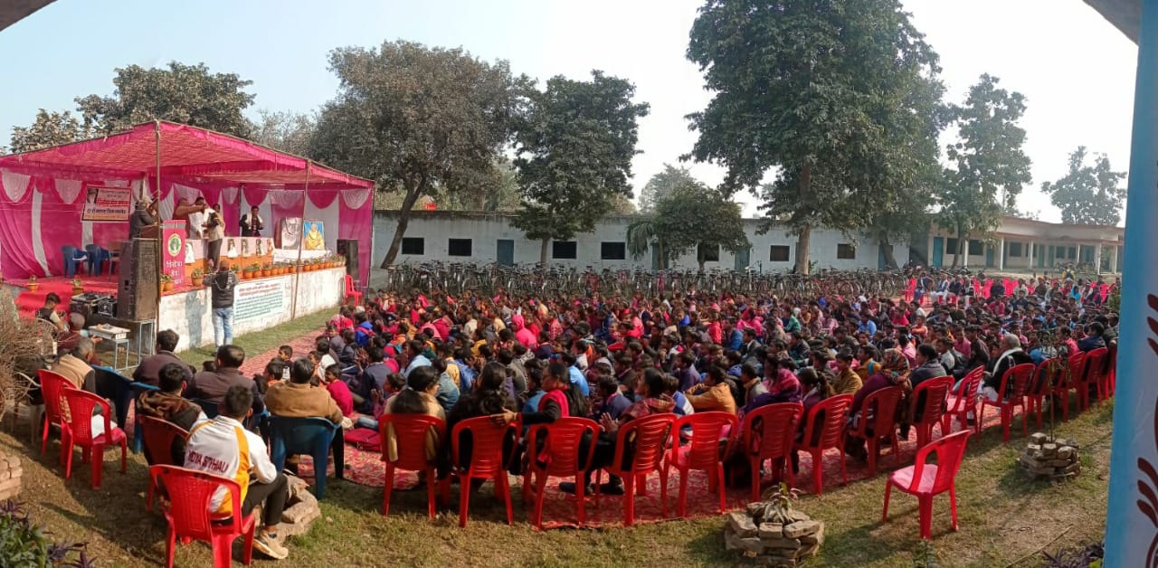 पीलीभीत :विनोबा सेवा आश्रम के 43वें स्थापना दिवस धूमधाम से मनाया गया